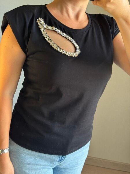 Damla Detaylı Taş İşlemeli Siyah Tshirt