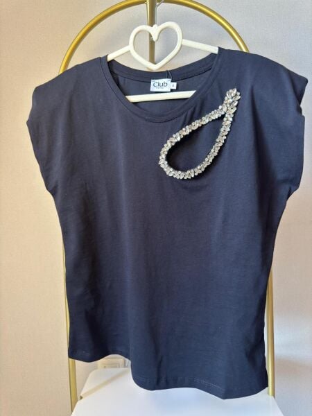 Damla Detaylı Taş İşlemeli Siyah Tshirt