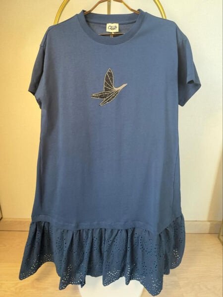 Rahat Kesim Mavi Eteği Fistolu Elbise