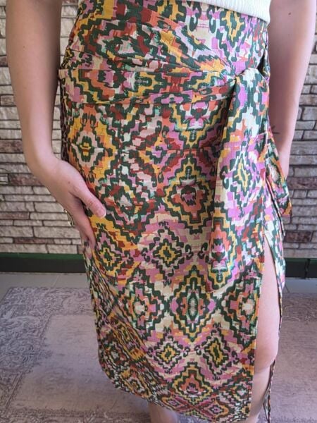 Desenli Bağlamalı Etek