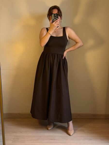 Prenses Model Kahverengi Elbise