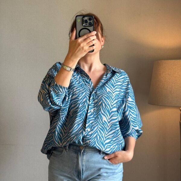 Mavi Desenli Oversize Gömlek