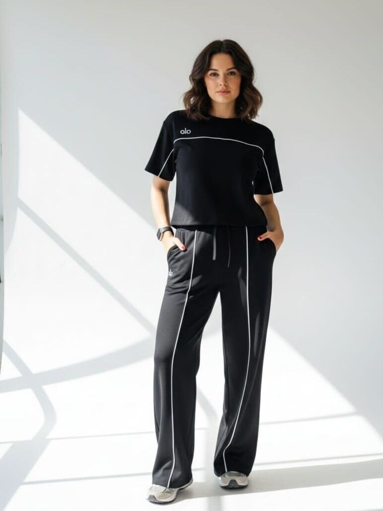 Beyaz Çizgi Geçişli Modal Kumaş Eşofman Takımı