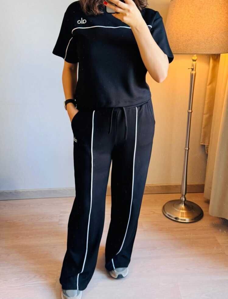 Beyaz Çizgi Geçişli Modal Kumaş Eşofman Takımı