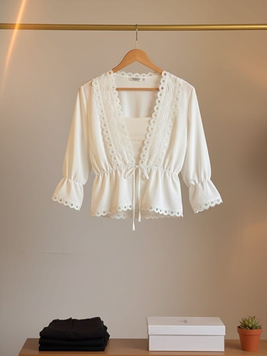 Beyaz Nakış Detaylı Önden Bağlamalı Gömlek