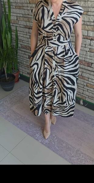Zebra Desenli Kemerli Kahverengi Elbise