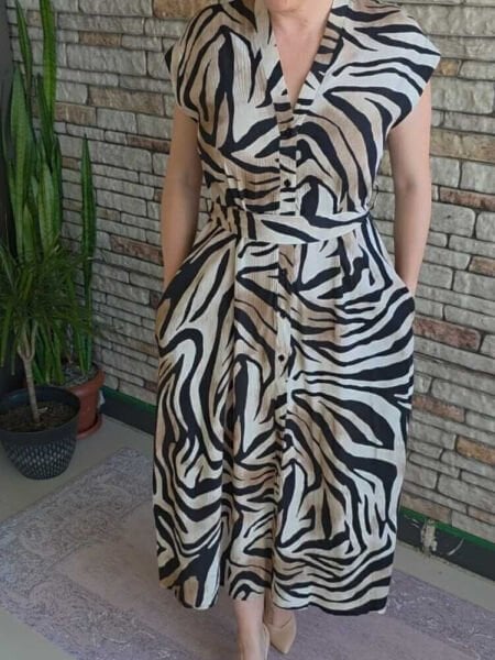 Zebra Desenli Kemerli Kahverengi Elbise
