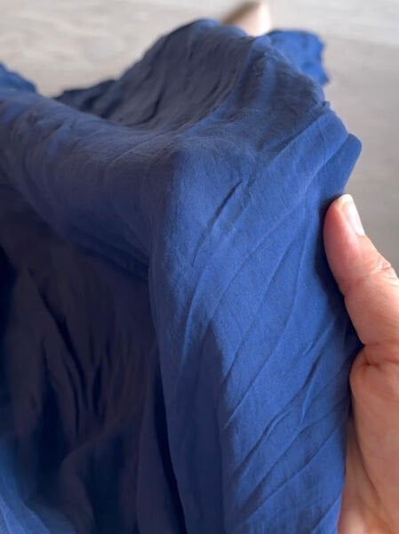 Astarlı Kırışık Lacivert Etek