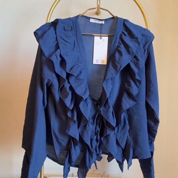 Önden Bağlamalı Fırfırlı Kadın Gömlek – Lacivert