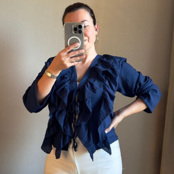 Önden Bağlamalı Fırfırlı Kadın Gömlek – Lacivert