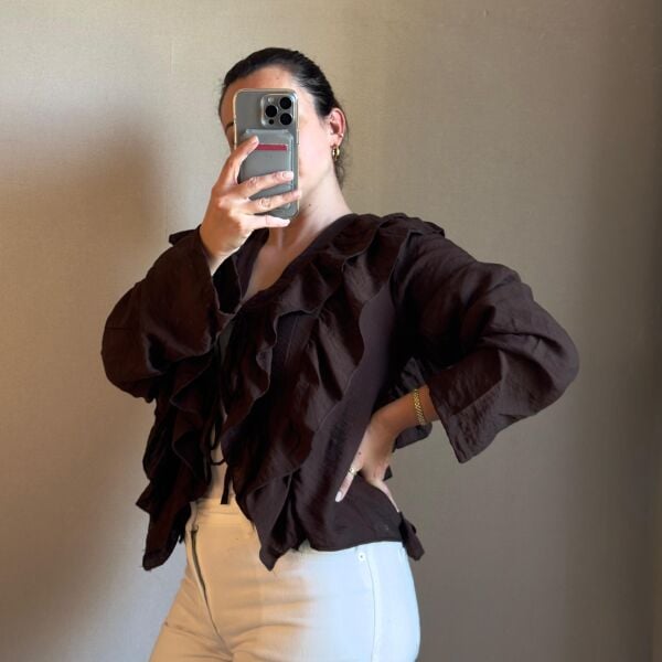 Önden Bağlamalı Fırfırlı Kadın Gömlek – Acı Kahve