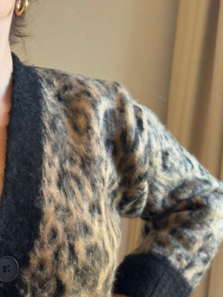 Kahverengi Leopar Desenli Düğmeli  Premium Kadın Hırka