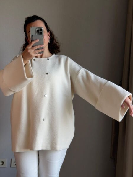Beyaz Keçe Oversize Ceket