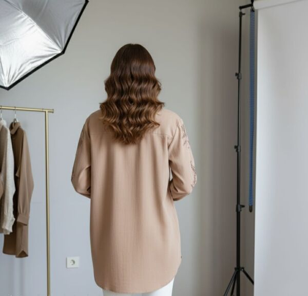 Kadın Bej İşlemeli Oversize Gömlek