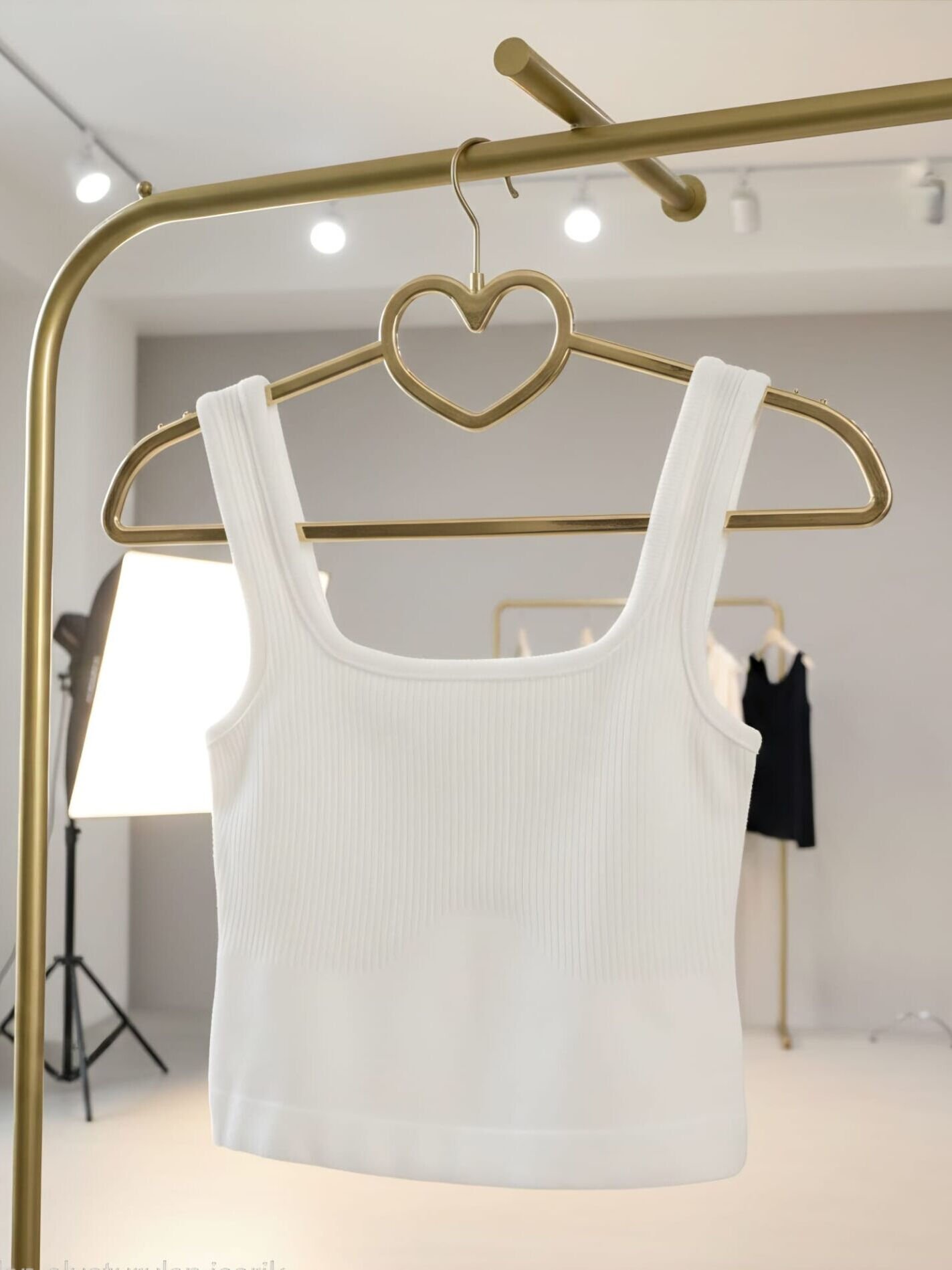 Beyaz Triko Crop Atlet