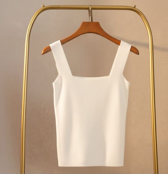 Beyaz Kare Yaka Triko Atlet