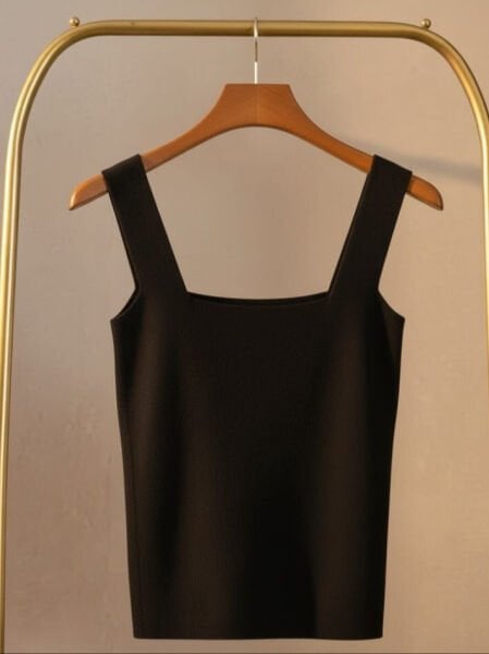 Siyah Kare Yaka Triko Atlet