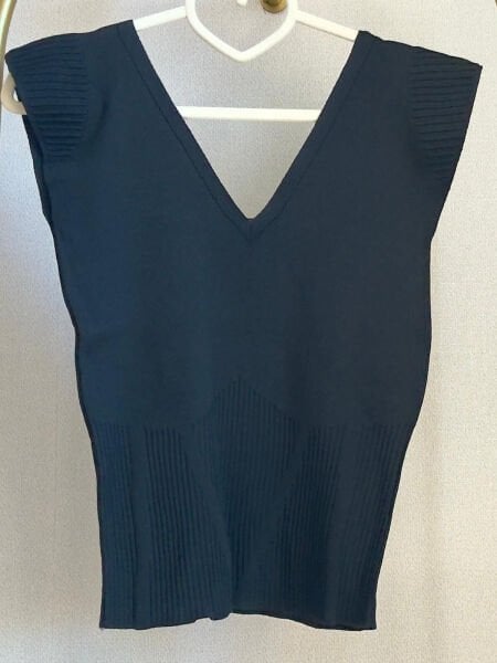 Siyah V Yaka Triko  Bluz