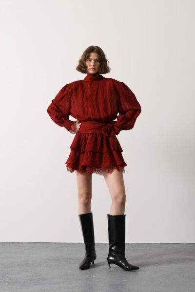 Kemer Detaylı Volanlı Kırmızı Mini Elbise