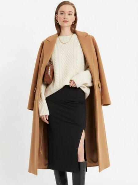 Yırtmaçlı Beli Lastikli Siyah Midi Kalem Etek