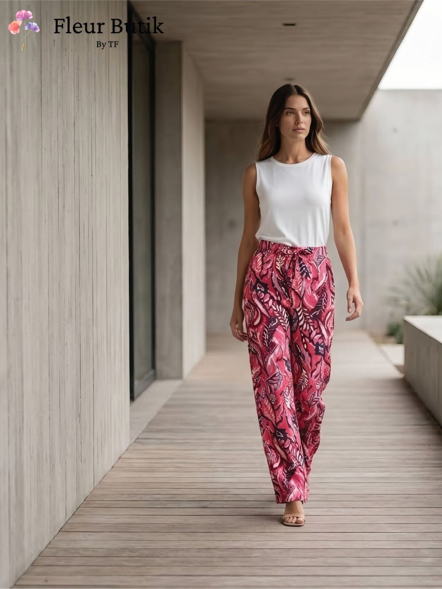 Beli Lastikli Desenli Yüksek Bel Pantolon