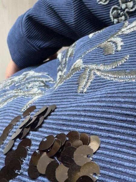 Kadife Mavi İşlemeli Gömlek