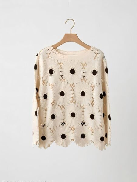 Kadın Papatya Desenli Ajurlu Şık Bluz