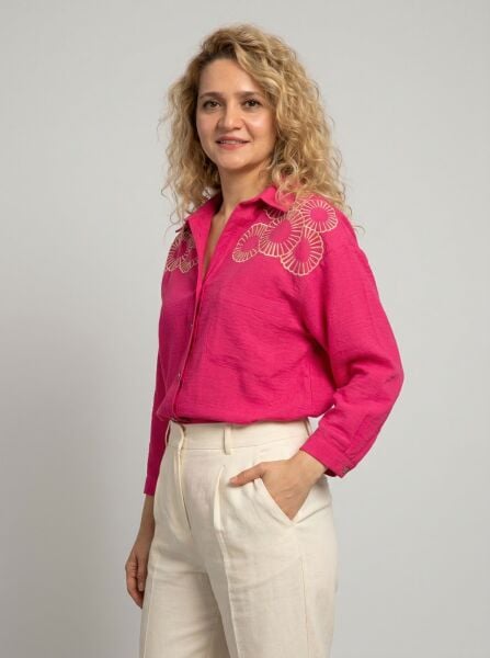 Kadın Nakışlı Keten Oversize Gömlek Şık Rahat Model